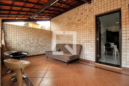 Casa à venda com 250m², 4 quartos e 2 vagas