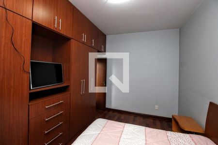 Casa à venda com 250m², 4 quartos e 2 vagas