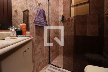 Casa à venda com 250m², 4 quartos e 2 vagas