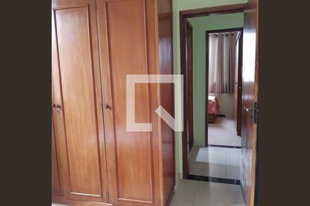 Apartamento à venda com 2 quartos, 47m² em Lagoinha, Belo Horizonte