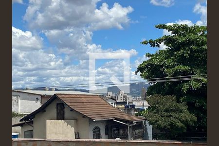 Casa à venda com 364m², 4 quartos e 3 vagas