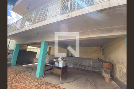 Casa à venda com 364m², 4 quartos e 3 vagas