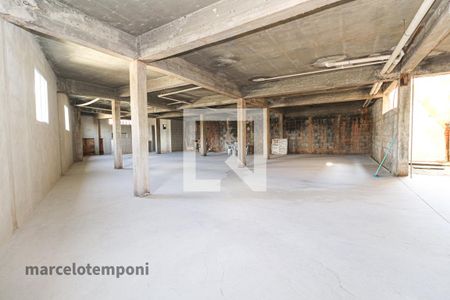 Casa à venda com 180m², 3 quartos e 6 vagas