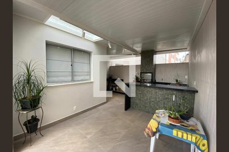 Apartamento à venda com 106m², 3 quartos e 1 vaga