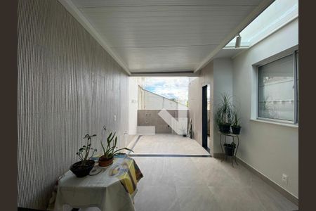 Apartamento à venda com 106m², 3 quartos e 1 vaga