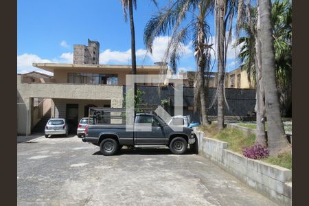 Casa à venda com 720m², 5 quartos e 12 vagas