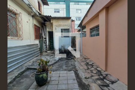 Casa à venda com 316m², 4 quartos e 2 vagas