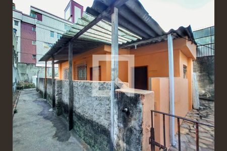 Casa à venda com 316m², 4 quartos e 2 vagas