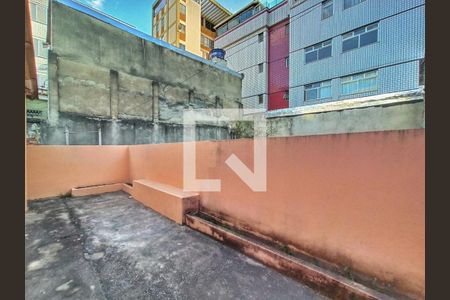 Casa à venda com 316m², 4 quartos e 2 vagas