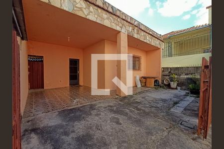 Casa à venda com 316m², 4 quartos e 2 vagas