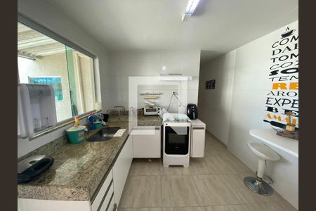 Casa à venda com 269m², 5 quartos e 1 vaga
