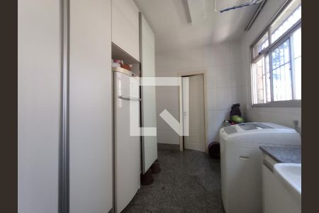 Apartamento à venda com 165m², 2 quartos e 3 vagas