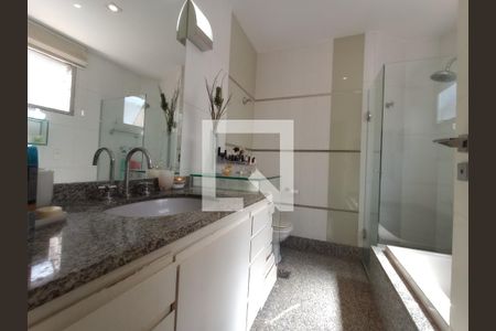 Apartamento à venda com 165m², 2 quartos e 3 vagas