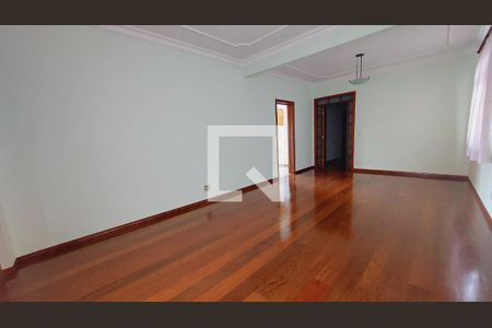 Apartamento à venda com 4 quartos, 133m² em Padre Eustáquio, Belo Horizonte