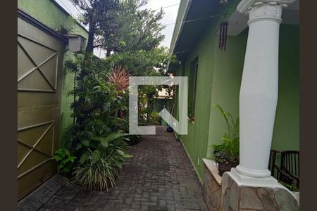 Casa à venda com 240m², 2 quartos e 4 vagas