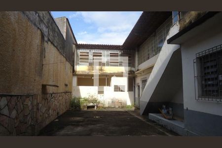 Casa à venda com 654m², 4 quartos e 3 vagas
