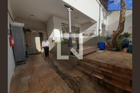 Casa à venda com 654m², 4 quartos e 3 vagas
