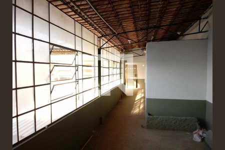 Casa à venda com 654m², 4 quartos e 3 vagas