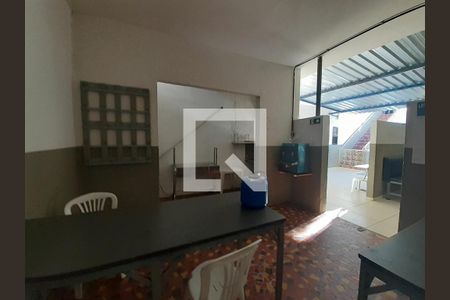 Casa à venda com 654m², 4 quartos e 3 vagas