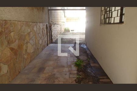 Casa à venda com 654m², 4 quartos e 3 vagas