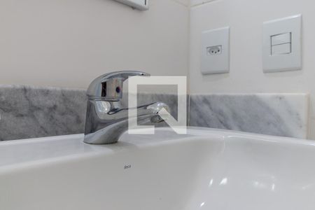 Casa de condomínio à venda com 89m², 2 quartos e 1 vaga Casa de condomínio à venda com 89m², 2 quartos e 1 vagaBanheiro da suíte 2