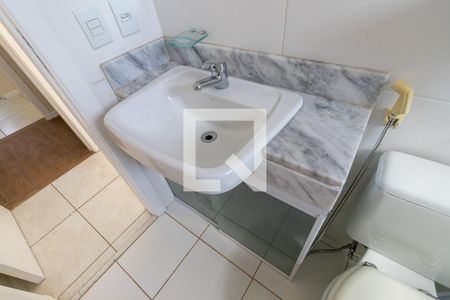 Casa de condomínio à venda com 89m², 2 quartos e 1 vaga Casa de condomínio à venda com 89m², 2 quartos e 1 vagaBanheiro da suíte 1
