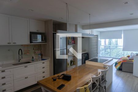 Sala/Cozinha de apartamento para alugar com 2 quartos, 69m² em Bela Vista, São Paulo