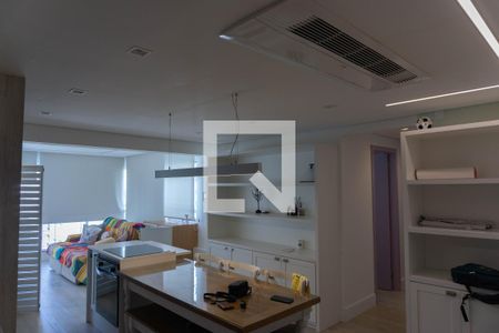 Sala/Cozinha de apartamento para alugar com 2 quartos, 69m² em Bela Vista, São Paulo