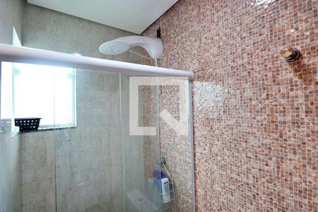 Casa à venda com 161m², 3 quartos e 4 vagasBanheiro 