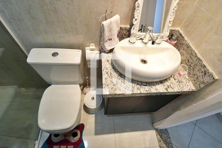 Casa à venda com 161m², 3 quartos e 4 vagasBanheiro Social