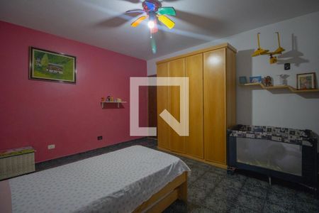 Casa à venda com 256m², 3 quartos e 3 vagas