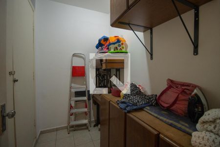 Casa à venda com 256m², 3 quartos e 3 vagas