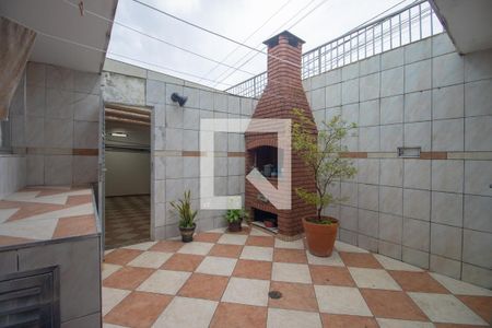 Casa à venda com 256m², 3 quartos e 3 vagas
