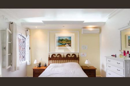 Casa à venda com 3 quartos, 300m² em Nova Petrópolis, São Bernardo do Campo