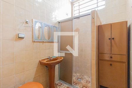 Casa à venda com 109m², 4 quartos e 1 vaga Casa à venda com 109m², 4 quartos e 1 vagaBanheiro