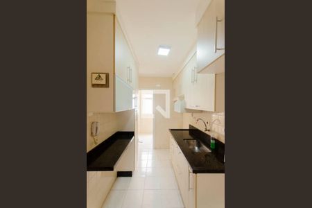 Apartamento à venda com 60m², 3 quartos e 1 vaga Apartamento à venda com 60m², 3 quartos e 1 vagaCozinha