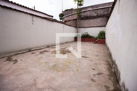 Casa à venda com 187m², 3 quartos e 1 vaga Casa à venda com 187m², 3 quartos e 1 vagaQuintal