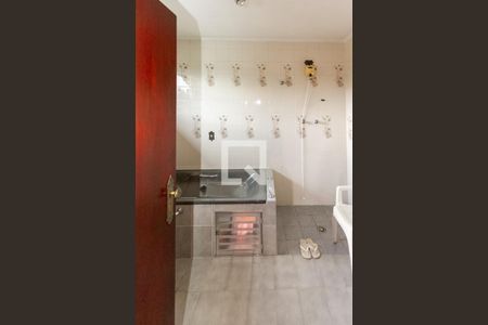 Casa à venda com 440m², 5 quartos e 8 vagas Casa à venda com 440m², 5 quartos e 8 vagasBanheiro Suite 04
