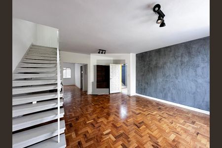 Sala de casa à venda com 3 quartos, 165m² em Jardim das Acacias, São Paulo