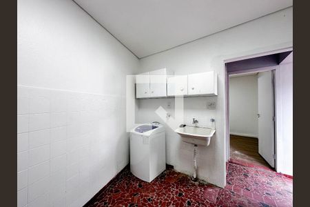 Casa à venda com 165m², 3 quartos e 2 vagasÁrea de Serviço