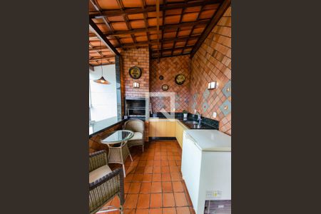 Apartamento à venda com 220m², 4 quartos e 2 vagasÁrea gourmet