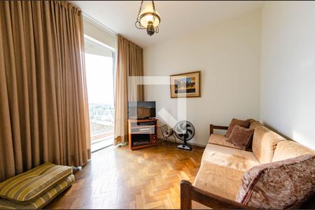 Apartamento à venda com 220m², 4 quartos e 2 vagasQuarto 2