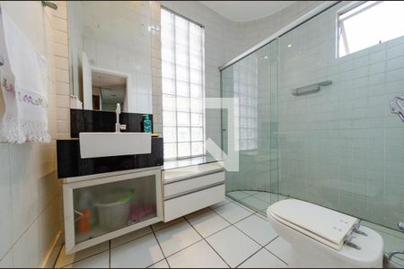 Apartamento à venda com 220m², 4 quartos e 2 vagasBanheiro 2