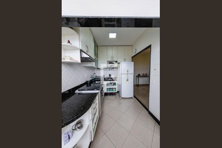 Apartamento à venda com 220m², 4 quartos e 2 vagasCozinha