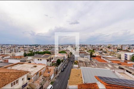 Apartamento à venda com 220m², 4 quartos e 2 vagasVista