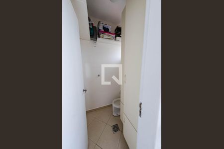 Apartamento à venda com 220m², 4 quartos e 2 vagasBanheiro de serviço