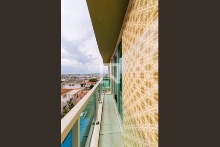 Apartamento à venda com 220m², 4 quartos e 2 vagasVaranda