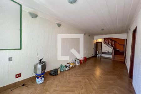 Casa à venda com 340m², 5 quartos e 2 vagasGaragem