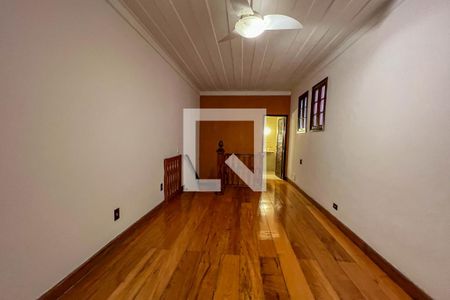 Casa à venda com 340m², 5 quartos e 2 vagasSala 2