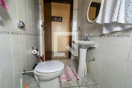 Casa à venda com 130m², 3 quartos e 3 vagasBanheiro
